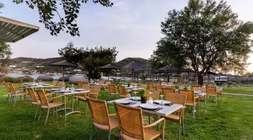 Zeus Dolce Athens