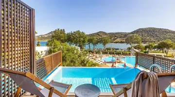 Zeus Dolce Athens