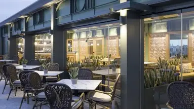 Zeus Essence Athens Central