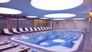 ZEUS ESSENCE RAMADA ATHENS