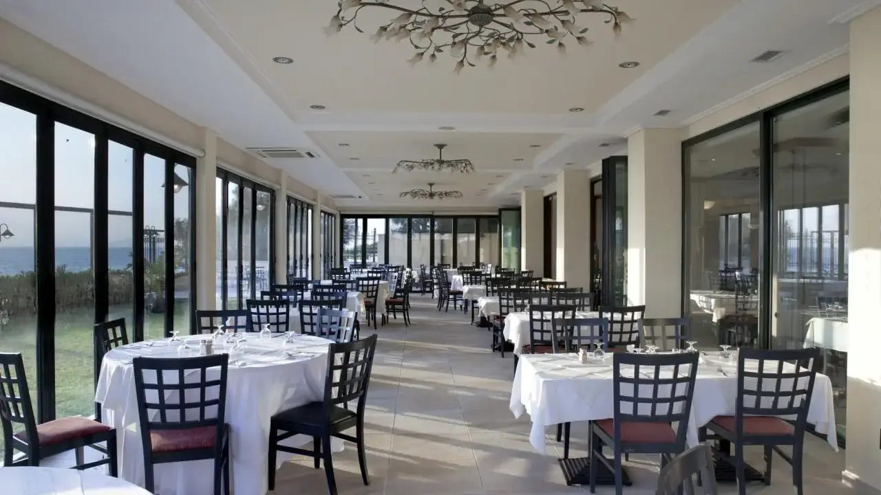 ZEUS ESSENCE RAMADA ATHENS