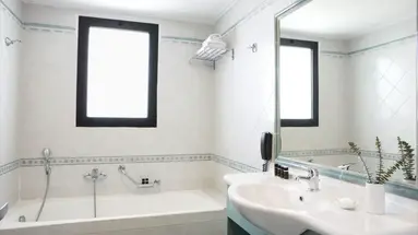 Zeus Essence Ramada Athens