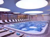 Zeus Essence Ramada Athens