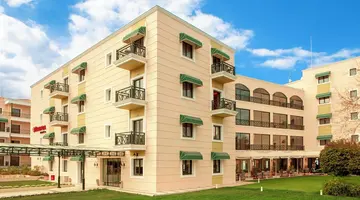 Zeus Essence Ramada Athens