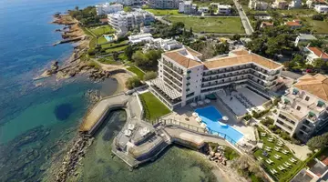 Zeus Essence Ramada Athens