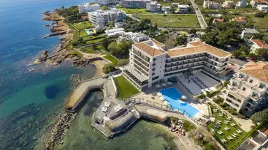 Zeus Essence Ramada Athens