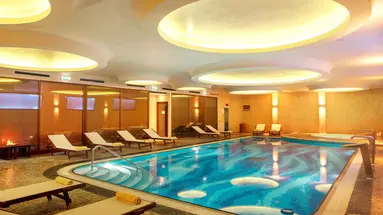 Zeus Essence Ramada Athens