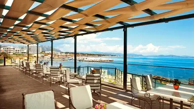 Zeus Essence Ramada Athens