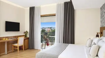 Zeus Essence Ramada Athens
