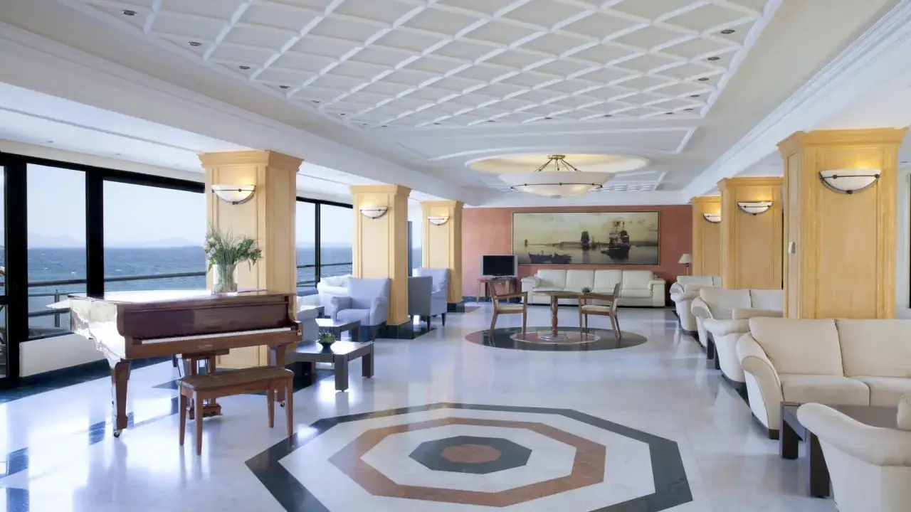 ZEUS ESSENCE RAMADA ATHENS
