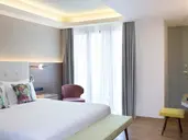Zeus Essence Wyndham Athens Residence