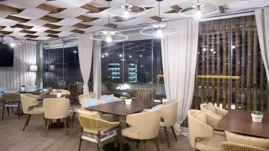 ZEUS ESSENCE WYNDHAM ATHENS RESIDENCE