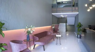 ZEUS ESSENCE WYNDHAM ATHENS RESIDENCE