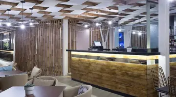ZEUS ESSENCE WYNDHAM ATHENS RESIDENCE