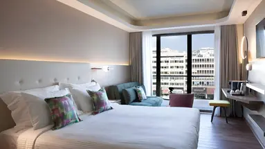 Zeus Essence Wyndham Athens Residence