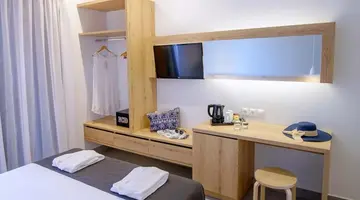 Zeus Hotels Neptuno Beach Hotel