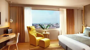 Zeus Wyndham Grand Athens
