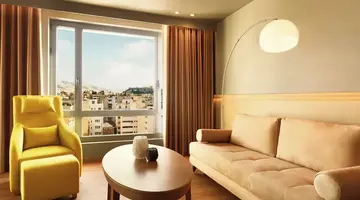Zeus Wyndham Grand Athens