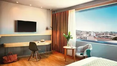 Zeus Wyndham Grand Athens