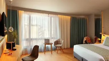Zeus Wyndham Grand Athens