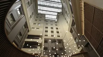 ZEUS WYNDHAM GRAND ATHENS