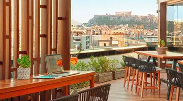 Zeus Wyndham Grand Athens