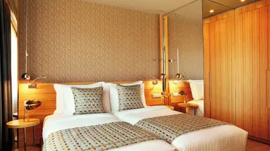 Zeus Wyndham Grand Athens