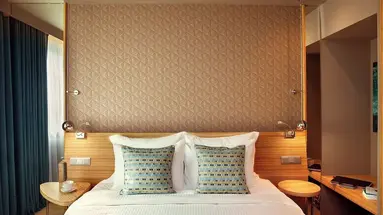 Zeus Wyndham Grand Athens
