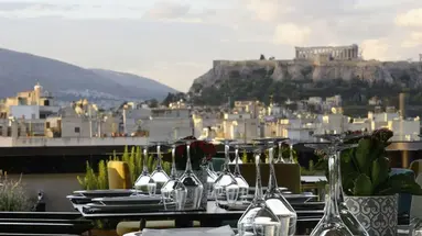ZEUS WYNDHAM GRAND ATHENS