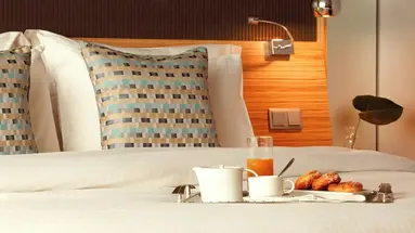 Zeus Wyndham Grand Athens