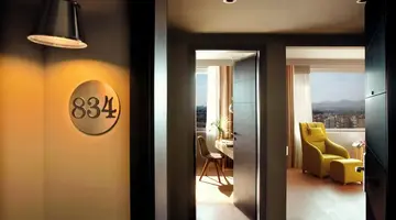 Zeus Wyndham Grand Athens