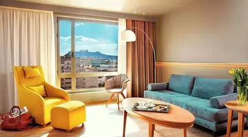 Zeus Wyndham Grand Athens