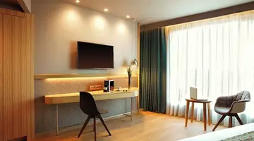 Zeus Wyndham Grand Athens