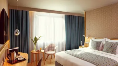 Zeus Wyndham Grand Athens