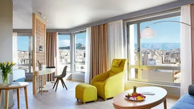 ZEUS WYNDHAM GRAND ATHENS