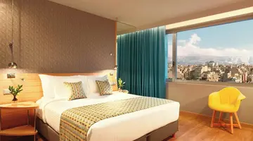 Zeus Wyndham Grand Athens