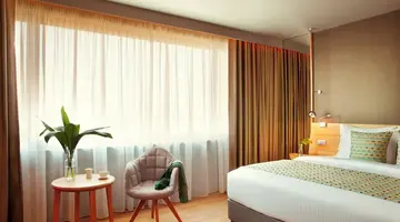 Zeus Wyndham Grand Athens
