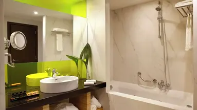 Zeus Wyndham Grand Athens