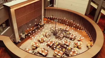 Zeus Wyndham Grand Athens