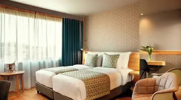 Zeus Wyndham Grand Athens