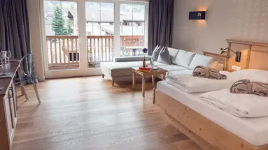 Zillertalerhof Alpine Hid
