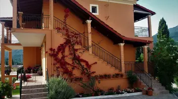 Ziogas Luxury Apartments
