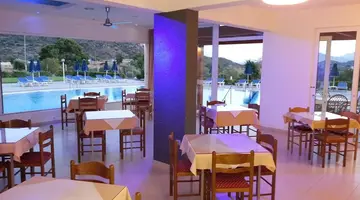 Zoes Hotel