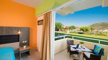 Zoes Hotel