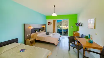 Zoes Hotel