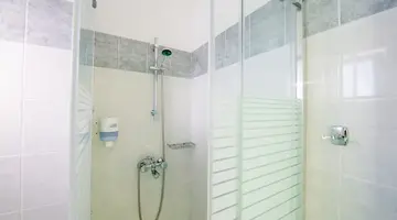 Zoes Hotel