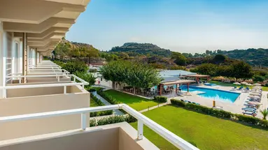 Zoes Hotel