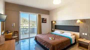 Zoes Hotel