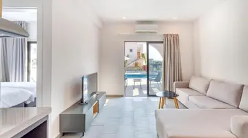 ZOI HOTEL