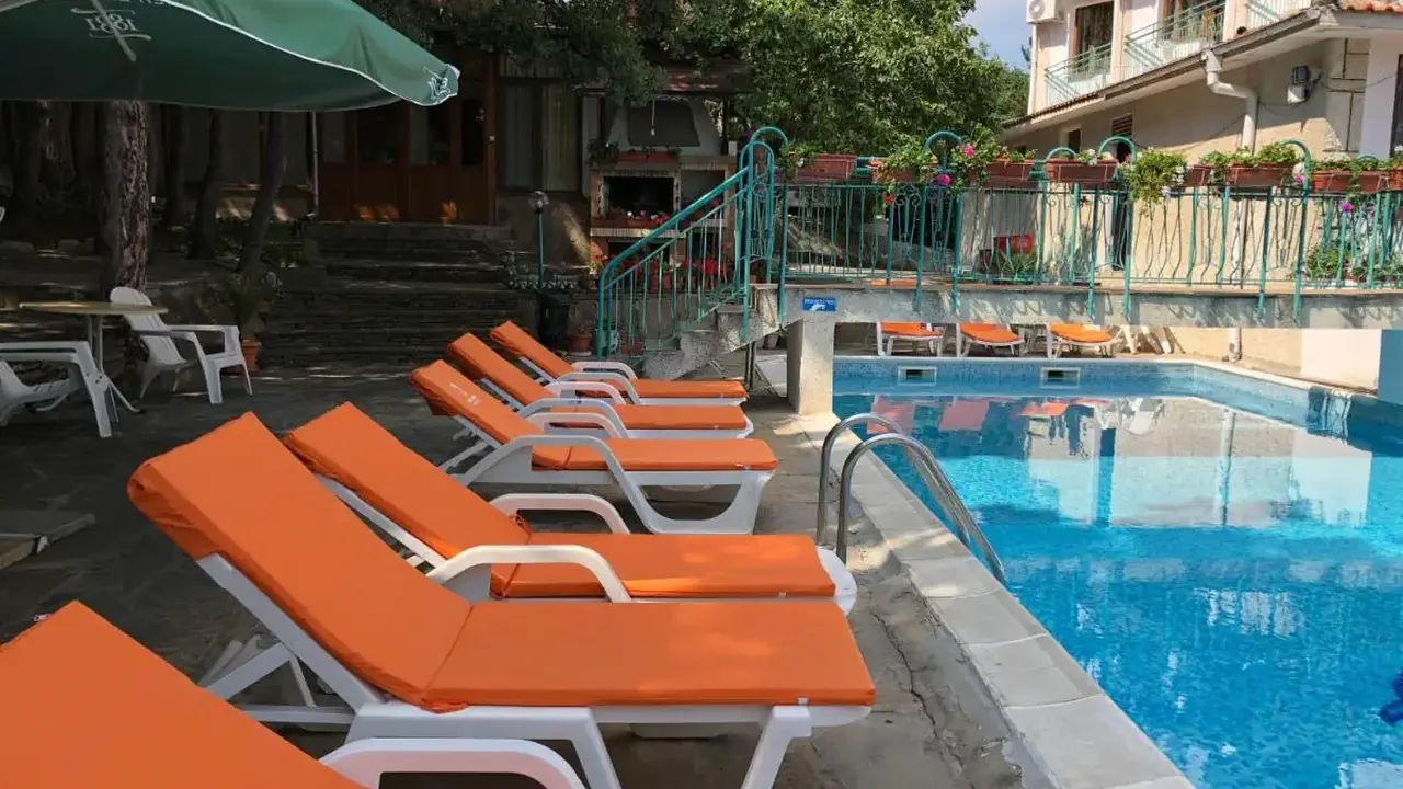 Zora (Sunny Beach)